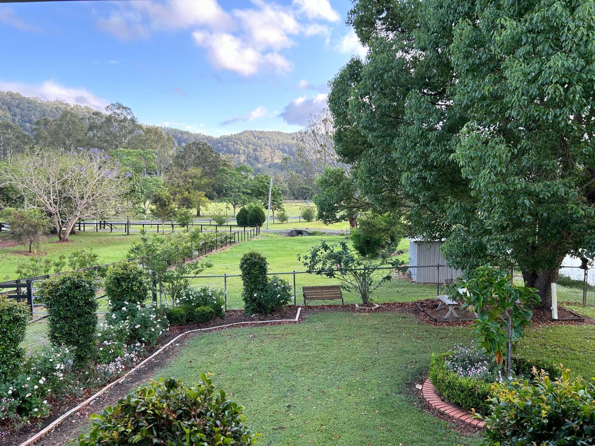 Cottage On Lamington Canungra Exterior photo